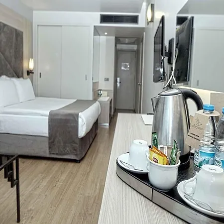 Altin Yunus & - Üdülőközpont 5*