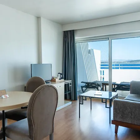 Altin Yunus & - Resort