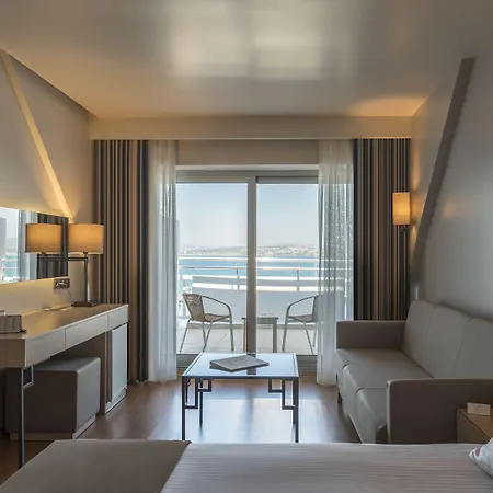 Altin Yunus & - 5* Çeşme