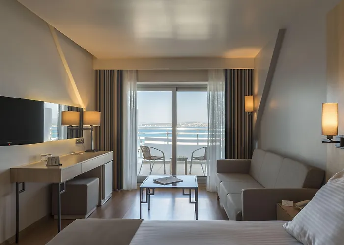 Altin Yunus & - 5* Чешме